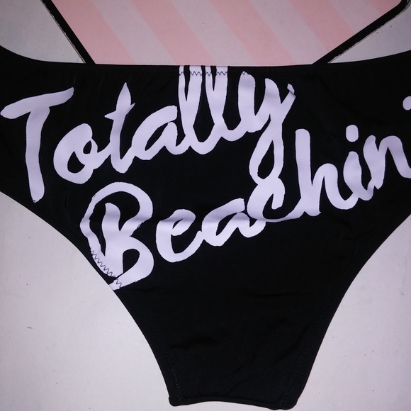 Victoria Secret Swim Bikini‎ Bottom
Small
Cheeky Hipster
Black
Totally Beachin - Picture 4 of 5